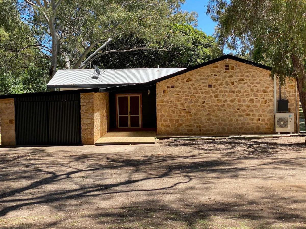 Adelaide Brownhill Creek Tourist Park Hotel Buitenkant foto